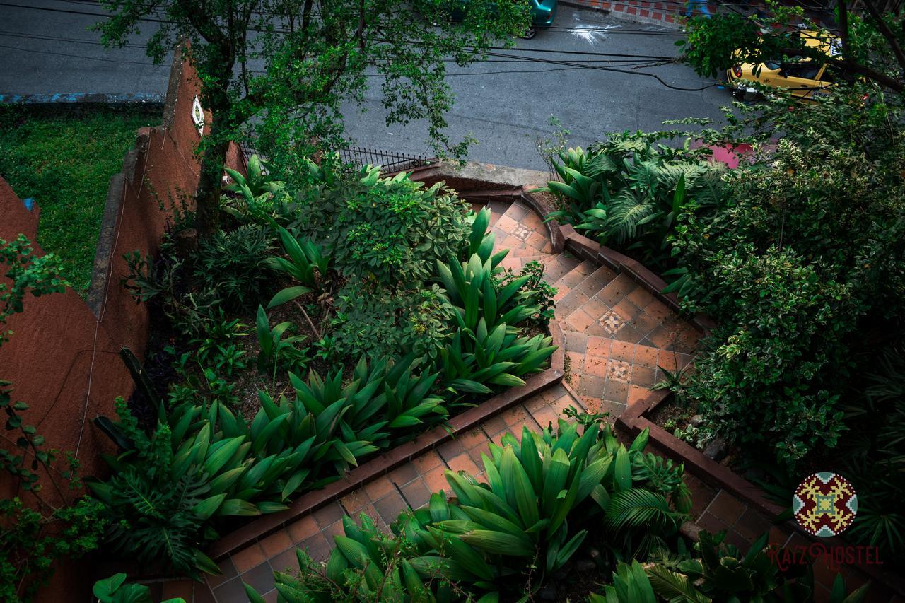 Raiz Hostel Medellin Luaran gambar