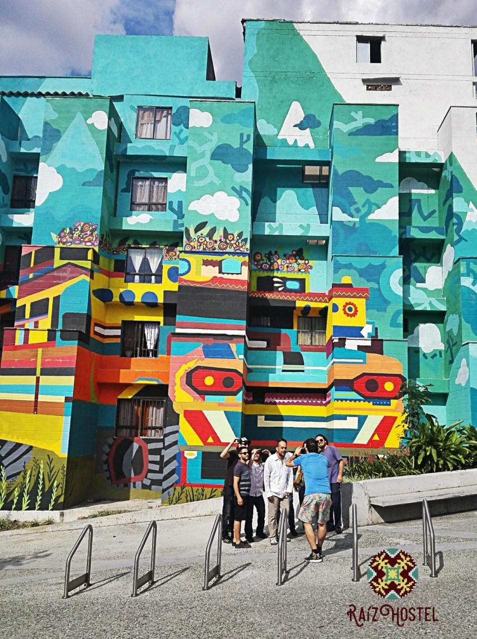 Raiz Hostel Medellin Luaran gambar