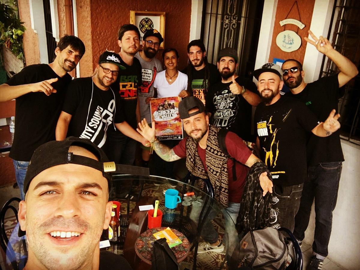 Raiz Hostel Medellin Luaran gambar